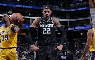 SACRAMENTO, CA - NOVEMBER 30: Richaun Holmes #22 of the Sacramento Kings celebrates during the game against the Los Angeles Lakers on November 30, 2021 at Golden 1 Center in Sacramento, California. NOTE TO USER: User expressly acknowledges and agrees that, by downloading and or using this Photograph, user is consenting to the terms and conditions of the Getty Images License Agreement. Mandatory Copyright Notice: Copyright 2021 NBAE (Photo by Rocky Widner/NBAE via Getty Images)