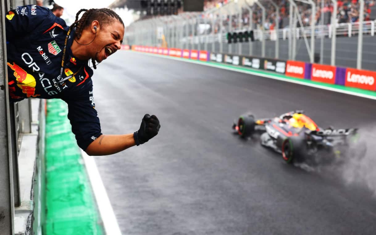 https://static.sky.it/editorialimages/1abf81157d7d43fa0a8ee0f0f037d2b2ea3064a7/skysport/it/motori/formula-1/f1-verstappen-record-carriera/f1_getty_verstappen_brasile_2024.jpg?im=Resize,width=1218