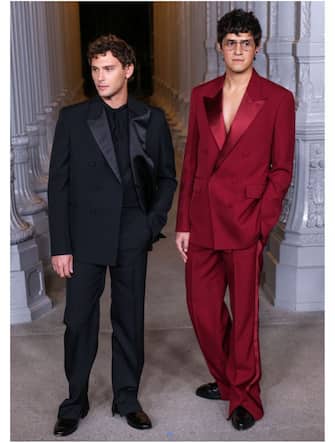 12-lacma-gala-red-carpet-ipa - 1
