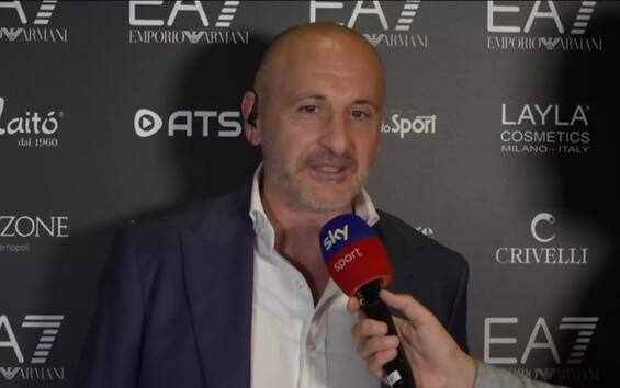 https://static.sky.it/editorialimages/1add9371c6358b85af47db218113d45c2de40827/skysport/it/calcio/calciomercato/video/2025/07/18/inter-ausilio-calciomercato-news/ausilio_inter_1.jpg?im=Resize,width=565