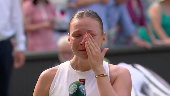 https://static.sky.it/editorialimages/1ae3734fabf6859f5653d3b622dfb6082712aa97/skysport/it/tennis/video/2025/07/12/anisimova-lacrime-parole-wimbledon-video/WhatsApp_Image_2025-07-12_at_18.24.04.jpeg?im=Resize,width=565