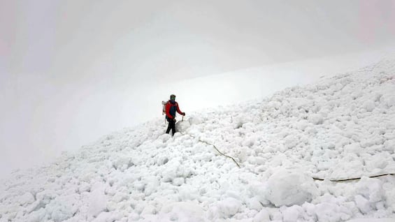 Maltempo, due alpinisti bloccati sul Monte Rosa Maltempo, due alpinisti bloccati sul Monte Rosa