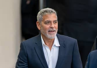Celebrities At The 'Jimmy Kimmel Live!' Show Studios.


-PICTURED: George Clooney
-LOCATION: Los AngelesUSA
-DAYE: 13 Jan 2023
-CREDIT: BauerGriffin/INSTARimages.com