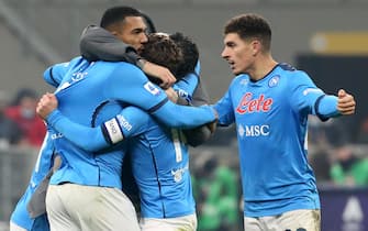 Napoli s players jubilate after winning  the Italian serie A soccer match between AC Milan and Napoli at Giuseppe Meazza stadium in Milan,  19 December 2021.
ANSA / MATTEO BAZZI