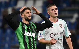 Foto Massimo Paolone/LaPresse 10 Novembre 2023 - Reggio Emilia, Italia - sport, calcio - Sassuolo vs Salernitana - Campionato italiano di calcio Serie A TIM 2023/2024 - Stadio Mapei Citt&#xe0; del Tricolore. Nella foto: Domenico Berardi (US Sassuolo) si dispera

November 10, 2023 Reggio Emilia, Italy - sport, calcio - Sassuolo vs Salernitana - Italian Serie A Football Championship 2023/2024 - Mapei Stadium. In the pic: Domenico Berardi (US Sassuolo) is desperates