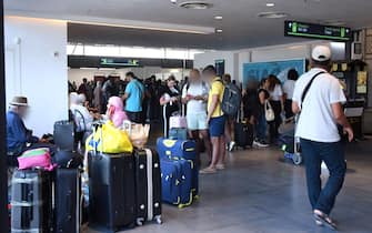 incendio aeroporto catania