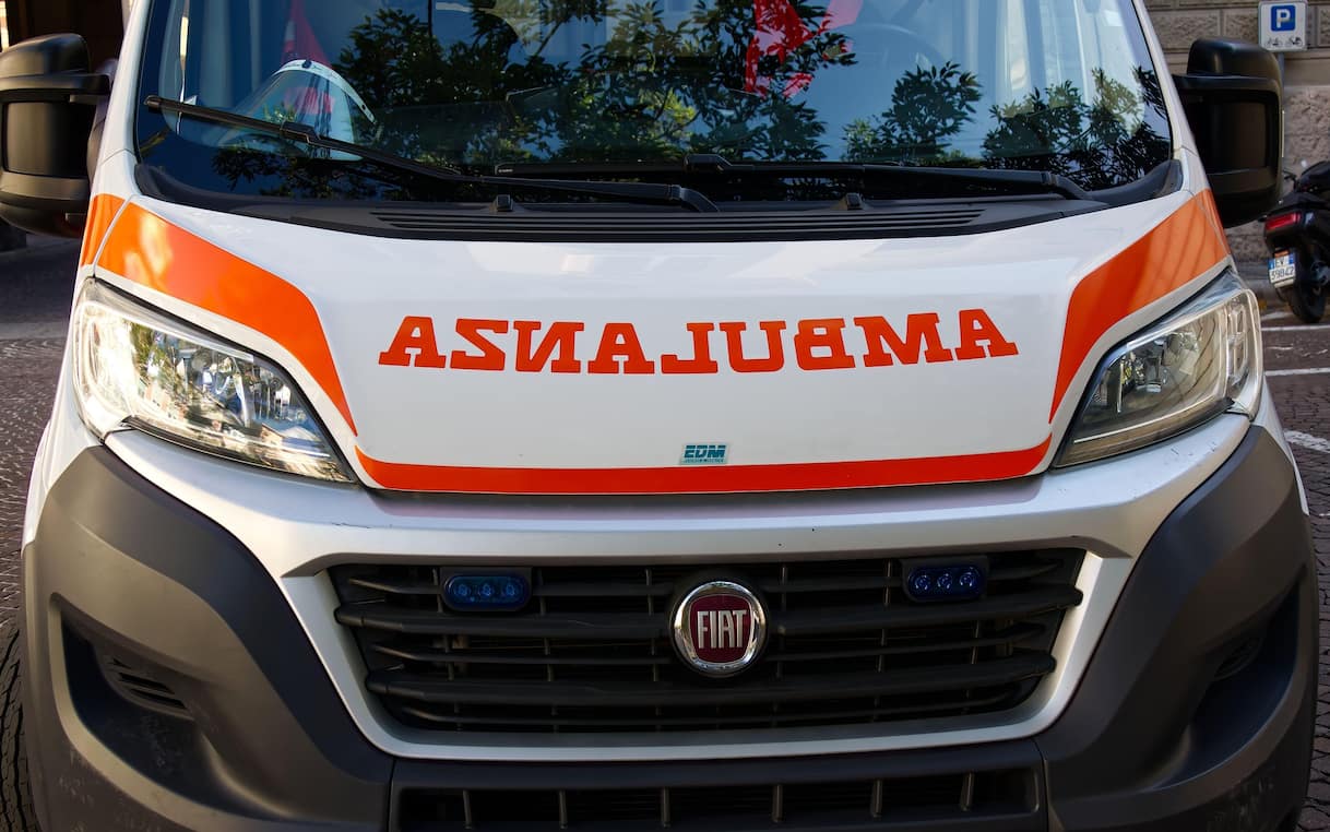sondrio 44enne aggredita violentata e rapinata da un 24enne vicino alla stazione