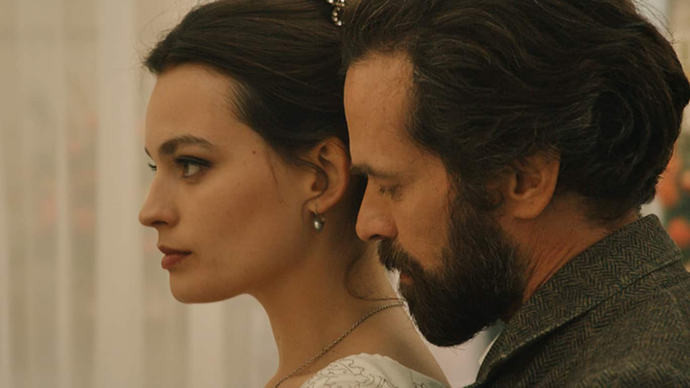 Eiffel, il cast del film Sky Original con Romain Duris ed Emma Mackey | Sky  TG24