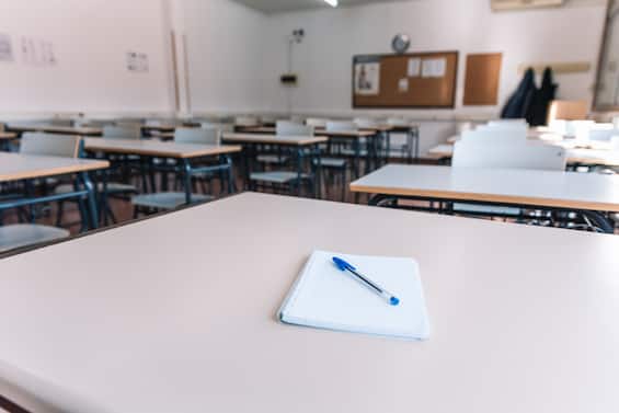 Ministero istruzione: niente asterisco e schwa in comunicazioni scuole