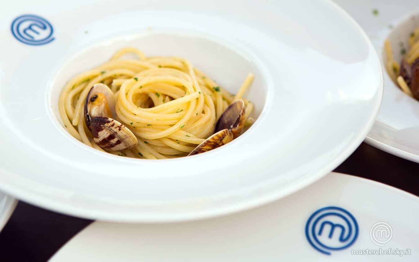 Spaghetti aglio, olio, peperoncino e vongole