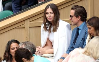 epa11475769 Former Russian tennis player Maria Sharapova attends the Women's final match Barbora Krejcikova of Czech Republic against Jasmine Paolini of Italy at the Wimbledon Championships, Wimbledon, Britain, 13 July 2024.  EPA/ADAM VAUGHAN  EDITORIAL USE ONLY EDITORIAL USE ONLY