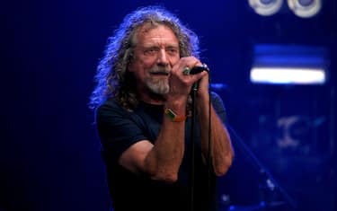MANCHESTER, TN - JUNE 14: Musician Robert Plant & The Sensational Space Shifters perform onstage at Which Stage Day 4 of the 2015 Bonnaroo Music And Arts Festival on June 14, 2015 in Manchester, Tennessee.  (Photo by FilmMagic/FilmMagic for Bonnaroo Arts And Music Festival)