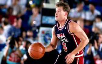 TORONTO - AUGUST 13: Mark Price #5 of the USA Senior Men's National Team dribbles against the Greece Senior Men's National Team during the 1994 World Championships of Basketball on August 13, 1994 at the Toronto Skydome in Toronto, Ontario, Canada. The United States defeated Greece 97-58. NOTE TO USER: User expressly acknowledges and agrees that, by downloading and or using this photograph, User is consenting to the terms and conditions of the Getty Images License Agreement. Mandatory Copyright Notice: Copyright 1994 NBAE (Photo by Nathaniel S. Butler/NBAE via Getty Images)