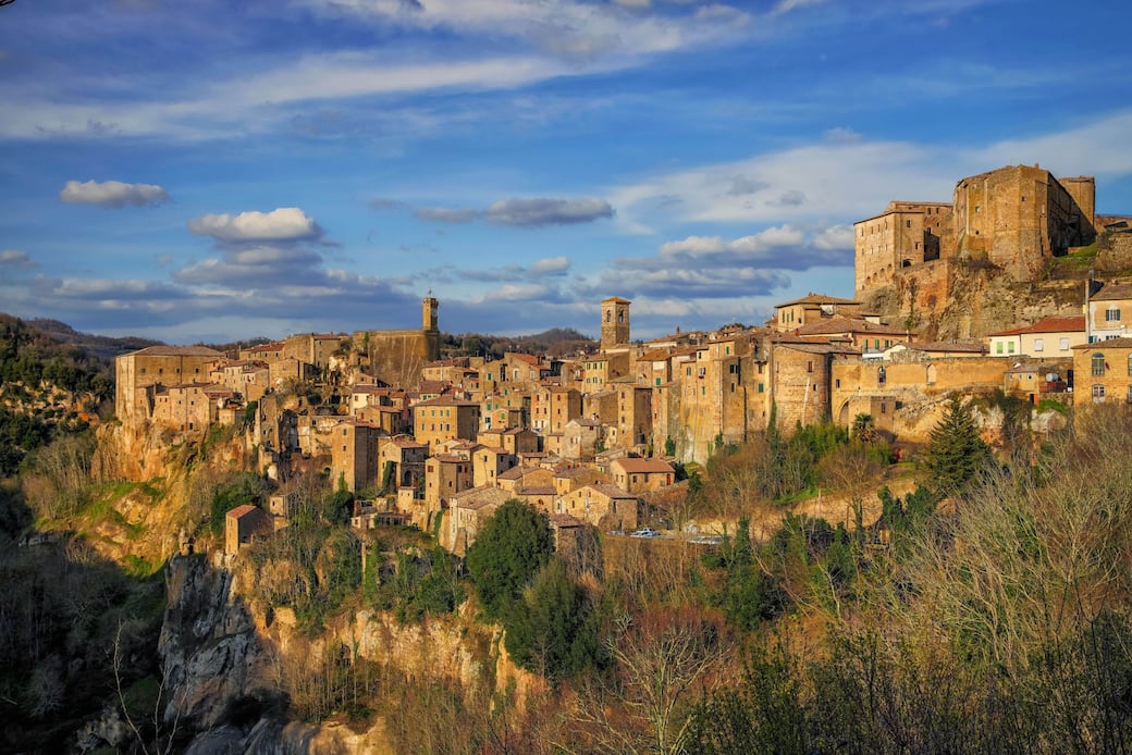 Sorano_(GR)_Toscana_Courtesy_Comune_di_Sorano.JPG