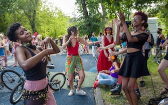 Milano. Marcia Marciona Non Tras Biciclettata in Occasione del Global gay Pride 2020