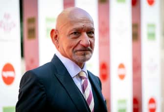 epa09972215 British actor Ben Kingsley arrives to attend The Prince's Trust Awards in London, Britain, 24 May 2022. The awards acknowledge young people who have succeeded despite difficulties, improved their situation and impacted in a positive way on their local community.  EPA/TOLGA AKMEN