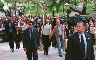 Una scena del film Una teenager alla casa bianca con Michael Keaton