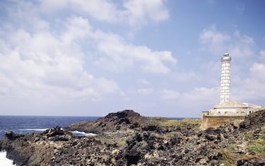 ITALY - SEPTEMBER 7: The lighthouse on Punta Spalmatore, Ustica island, Sicily, Italy. (Photo by DeAgostini/Getty Images)