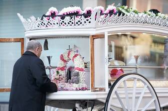 The horse drawn hearse carrying the casket of baby Indi Gregory, arrives at St Barnabus Cathedral, Nottingham, for her funeral service. The baby girl died shortly after her life-support treatment was withdrawn after her parents, Dean Gregory and Claire Staniforth who are both in their 30s and from Ilkeston, Derbyshire, lost legal bids in the High Court and Court of Appeal in London for specialists to keep treating her. Picture date: Friday December 1, 2023.