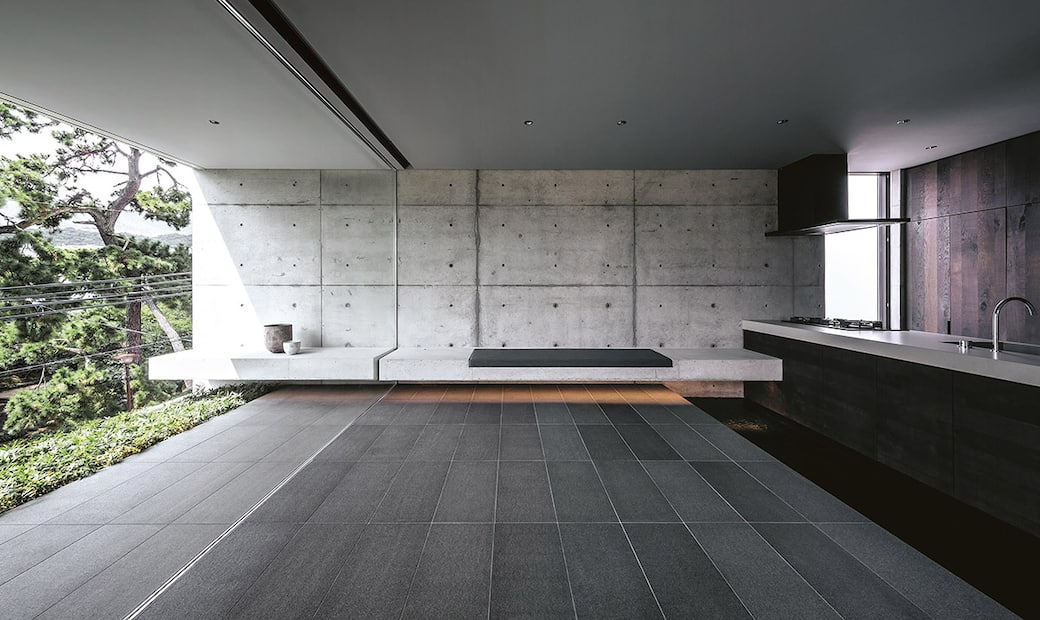 06_F_Residence_Shukugawa_Giappone_Brutalist_Houses_Courtesy_of_Go_Fujita_GOSIZE_Co..jpg