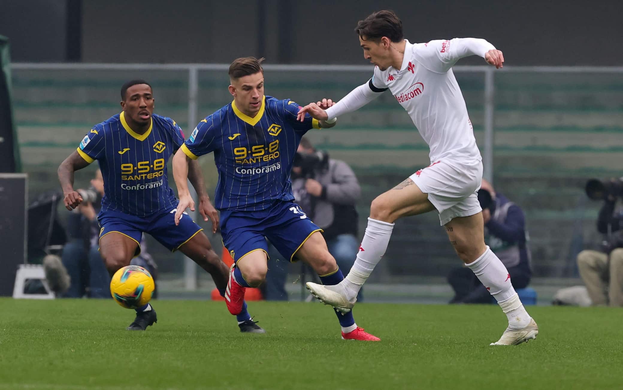 Il primo tempo di Verona-Fiorentina
