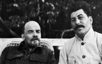Stalin and Lenin at Gorki, just outside Moscow, September 1922.