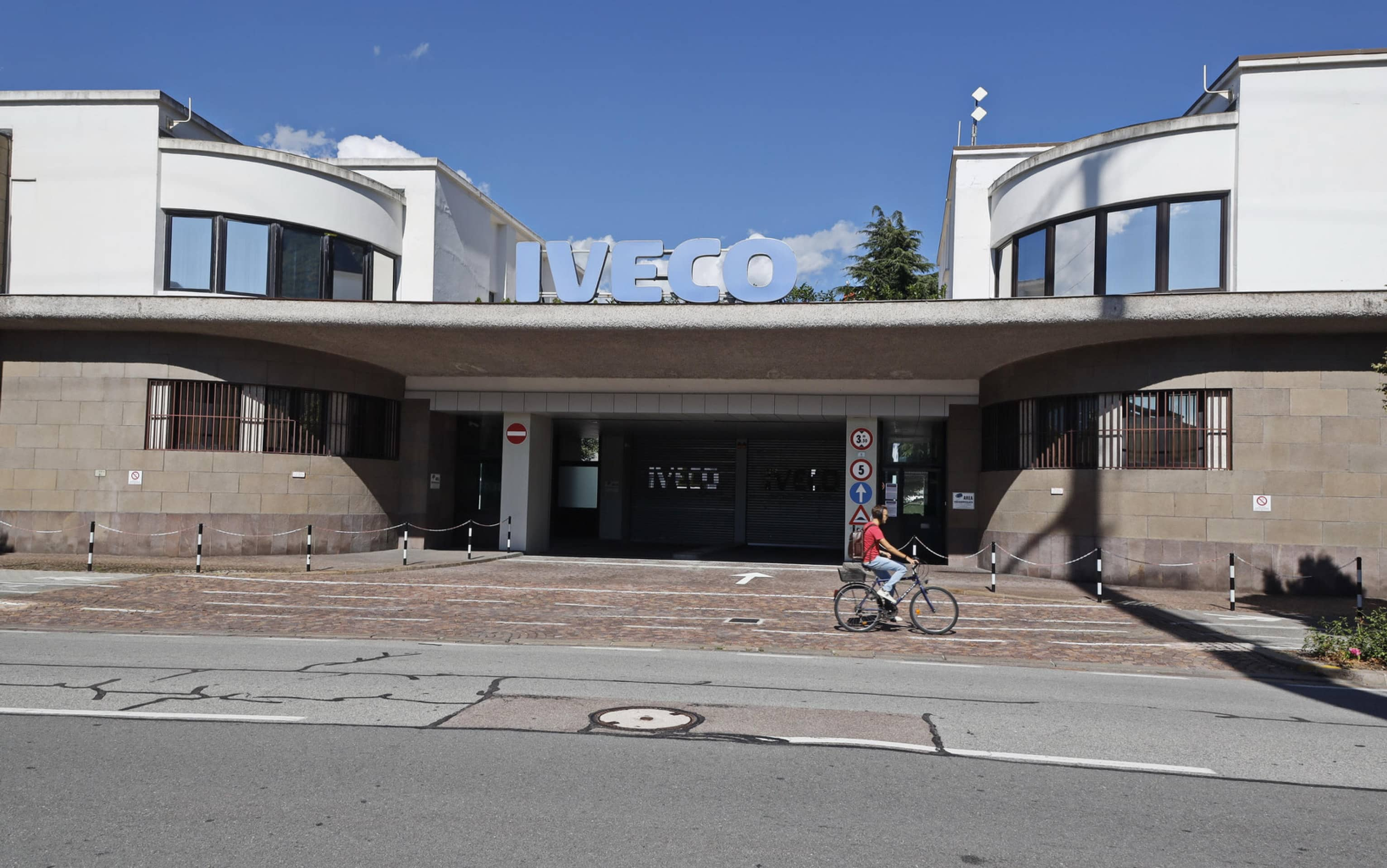 Lo stabilimento Iveco a Bolzano