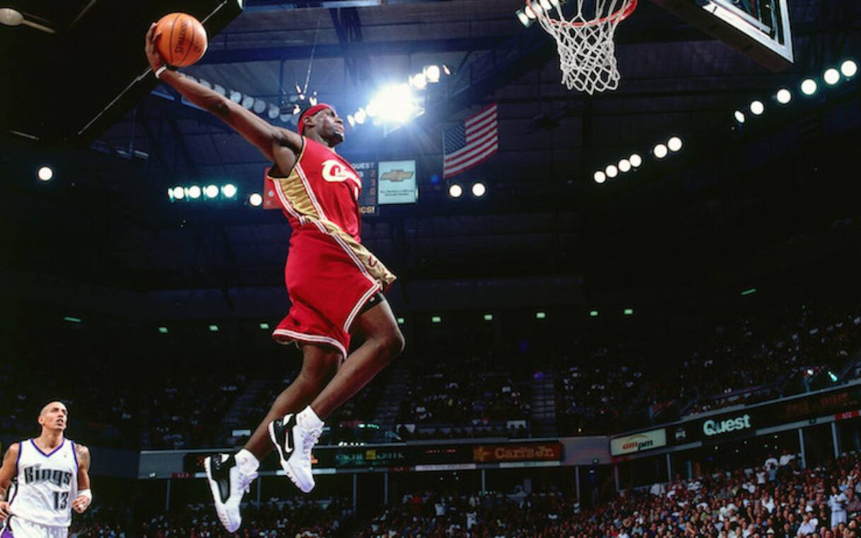 LeBron James’ NBA Debut: A Generational Feat