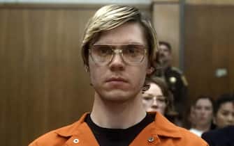 Evan Peters