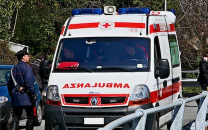 Siena, autista di un pullman accoltellato da passeggero: è grave