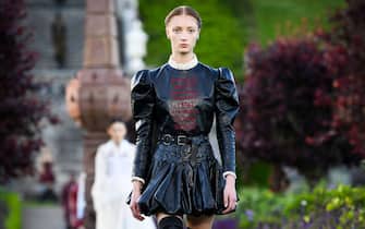 03_dior_cruise_2025_ipa - 1