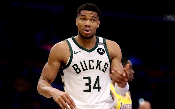 Giannis-Lakers Trade: 4-Team NBA Blockbuster