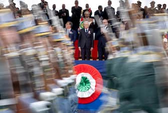 Il presidente della Repubblica, Sergio Mattarella, in occasione della parata per la Festa della Repubblica, Roma, 02 giugno 2024.
/////
Italian President, Sergio Mattarella, during the celebrations for the Republic Day at the Fori Imperiali, Rome, Italy, 02 June 2024. The Feast of the Italian Republic is a national day of celebration established to commemorate the birth of the Italian Republic. It is celebrated every year on 02 June 2, the date of the institutional referendum of 1946, with the main celebration taking place in Rome. The Feast of the Italian Republic is one of the symbols of Italian homelands.  
ANSA/QUIRINALE PRESS OFFICE/PAOLO GIANDOTTI
+++ ANSA PROVIDES ACCESS TO THIS HANDOUT PHOTO TO BE USED SOLELY TO ILLUSTRATE NEWS REPORTING OR COMMENTARY ON THE FACTS OR EVENTS DEPICTED IN THIS IMAGE; NO ARCHIVING; NO LICENSING +++ NPK +++