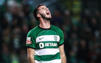epa11059564 Sporting's Goncalo Inacio reacts during the Liga Portugal soccer match between Sporting CP and Estoril Praia held at Alvalade Stadium, in Lisbon, Portugal, 05 January 2024.  EPA/RODRIGO ANTUNES