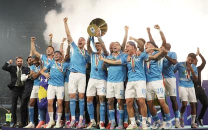 Napoli players celebrate winning the Scudetto as Italian champions in the Serie A soccer  tournament after the match against Cagliari played at the 'Diego Armando Maradona' stadium in Naples, Italy, May 23, 2025
ANSA / CESARE ABBATE