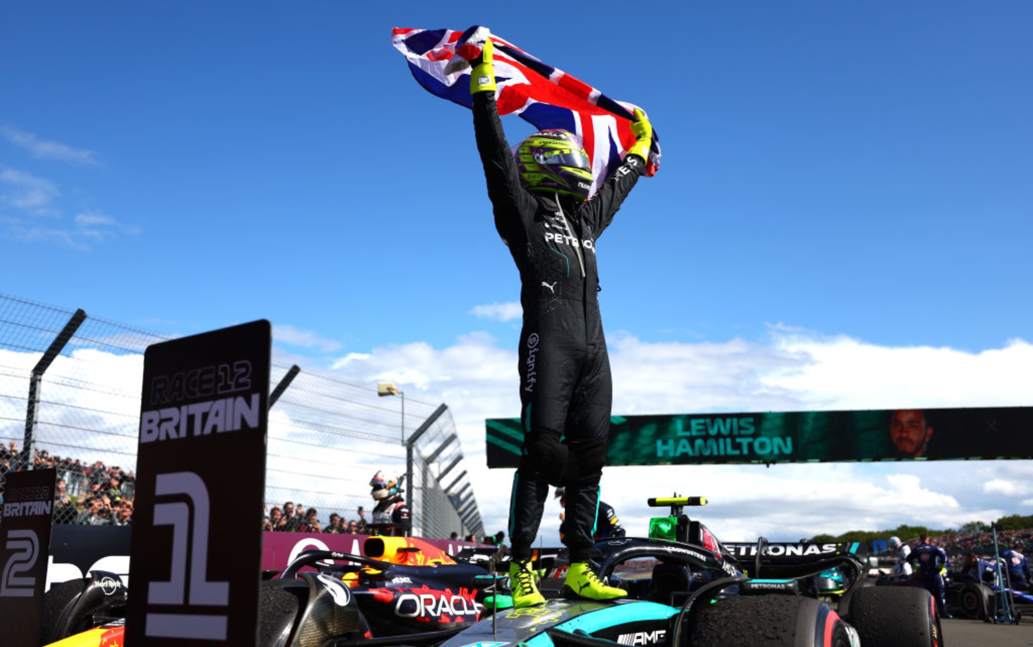 F1, Hamilton e la vittoria da favola a Silverstone. Foto Sky Sport
