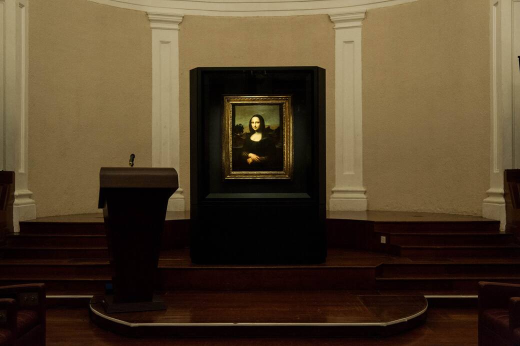 21_Leonardo_da_Vinci_s_Earlier_Mona_Lisa_Exhibitioin_shots.jpg