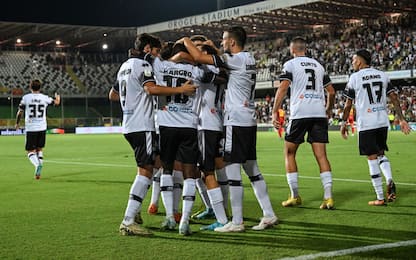 Reggiana e Juve Stabia in vetta. Vince il Cesena