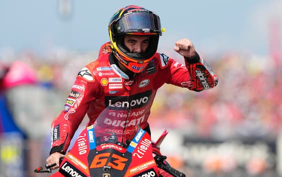 MotoGp 2022, Gp San Marino: video highlights della gara a Misano | Sky TG24