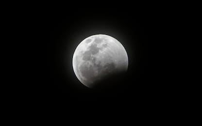 Superluna ed eclissi lunare parziale del 18 settembre, cosa sapere