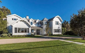il nido d'amore da 12,5 milioni di dollari di Chris Martin dei Coldplay e della fidanzata Dakota Johnson a Malibu