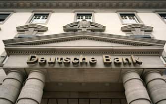 epa09707997 An exterior view of a Deutsche Bank branch in Heidelberg, Germany, 25 January 2022. Deutsche Bank will release their preliminary business figures for the fourth quarter Q4 and the full year 2021 on 27 January 2022.  EPA/RONALD WITTEK