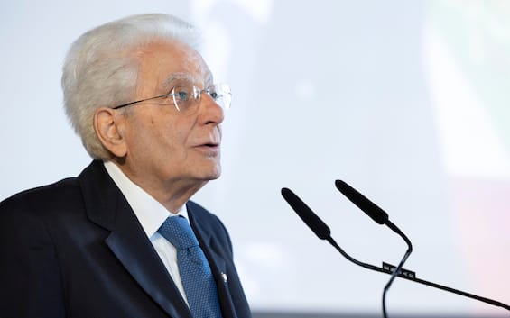 Mattarella: 'L'aggressione russa ha imposto rafforzamento della Nato'