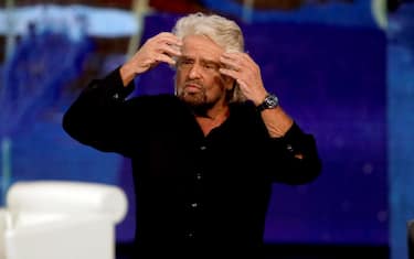 Beppe Grillo ospite della trasmissione 'Che tempo che fa' a Milano, 12 novembre 2023. ANSA/MOURAD BALTI TOUATI