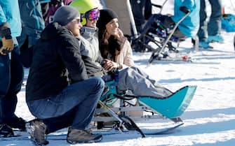 WHISTLER, BRITISH COLUMBIA - FEBRUARY 14: (L-R) Prince Harry, Duke of Sussex and Meghan, Duchess of Sussex attend Invictus Games Vancouver Whistlers 2025's One Year To Go Winter Training Camp on February 14, 2024 in Whistler, British Columbia. (Photo by Andrew Chin/Getty Images)