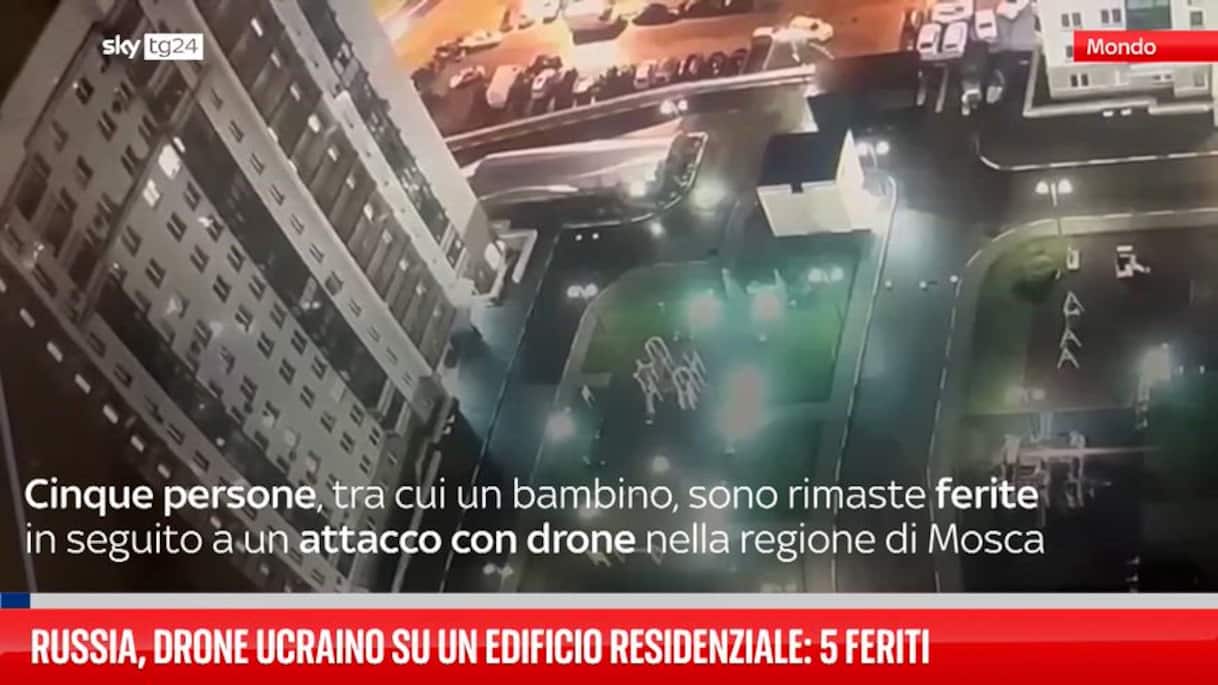 russia-drone-ucraino-su-un-edificio-residenziale-5-feriti-video-sky