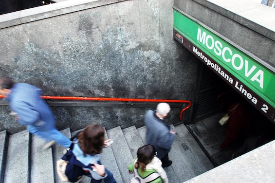 Metro Verde Milano, fermate M2 Lanza e Moscova chiuse per lavori estivi dal 19 luglio Metro Verde Milano, fermate M2 Lanza e Moscova chiuse per lavori estivi dal 19 luglio