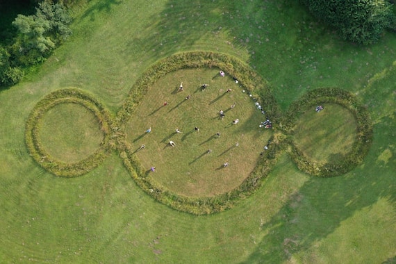 Arte Sella - Michelangelo Pistoletto, Terzo Paradiso. La trincea della pace, 2017. Ph Giacomo Bianchi
