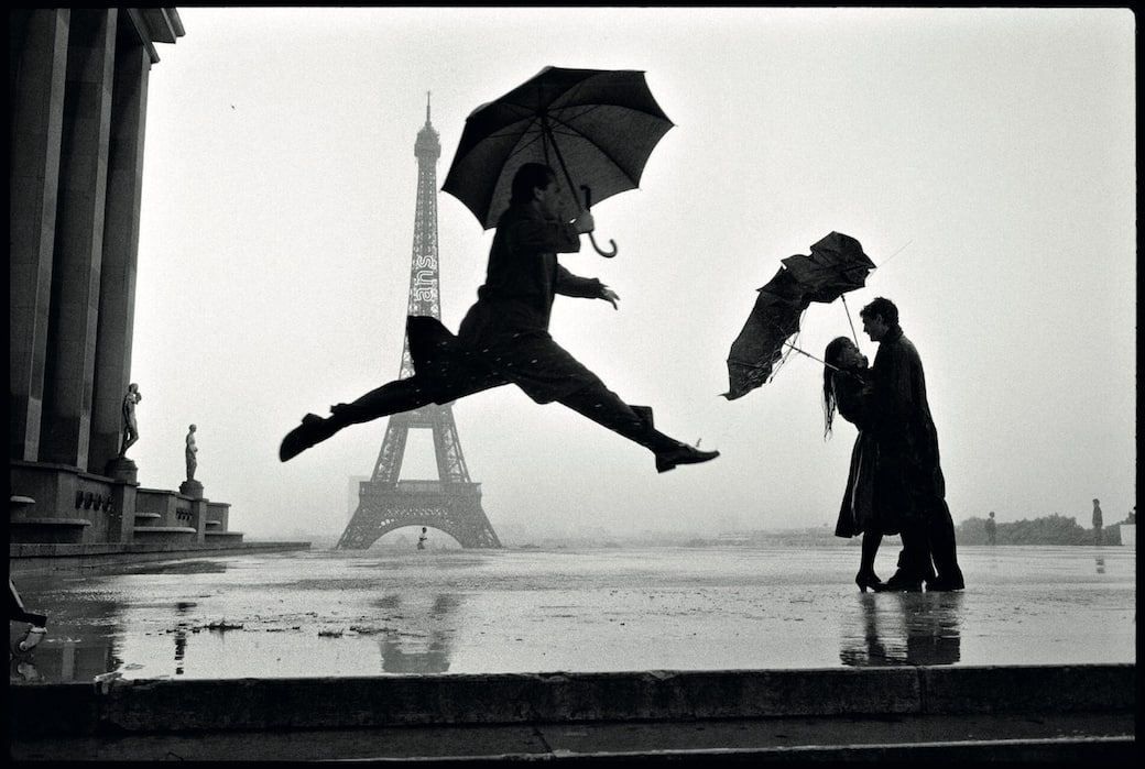Elliott Erwitt, FRANCE, Paris, 1989; 50x60cm © Elliott Erwitt