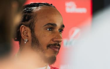 LEWIS HAMILTON – ARSENAL